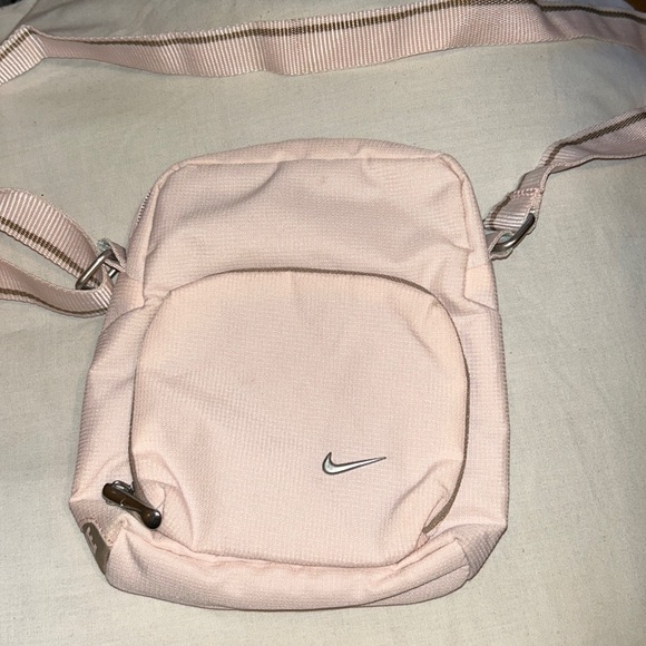 Nike Pastel Pink Crossbody Bag - Picture 6 of 7